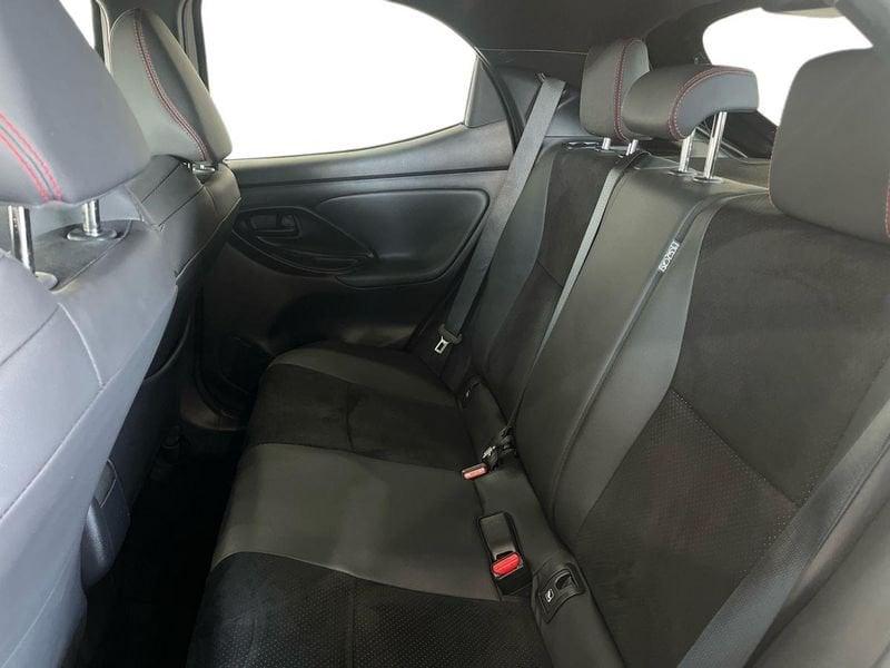 Toyota Yaris Yaris 1.5h 130 GR Sport