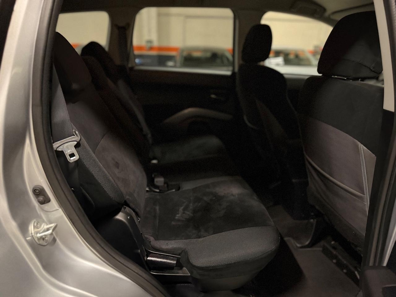 Mitsubishi Outlander 2.0 DI-D Instyle 7 POSTI 4x4
