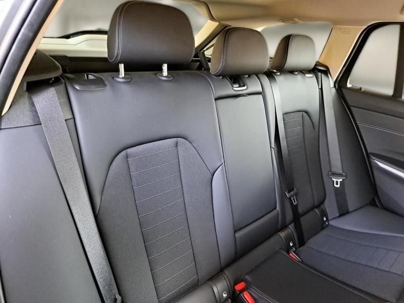 BMW 330 xDrive Business Advantage Touring auto