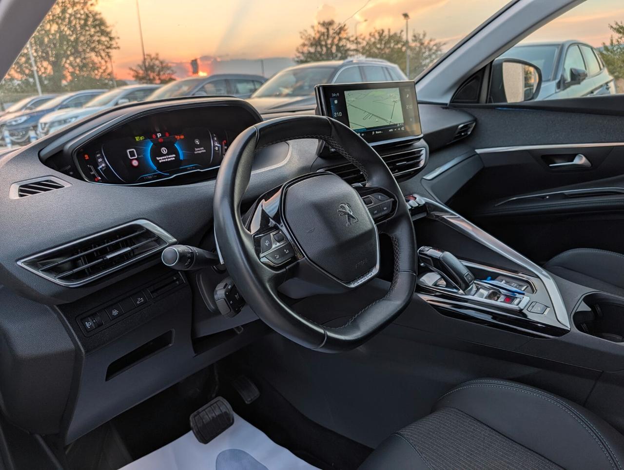 Peugeot 3008 BlueHDi 130 S&S EAT8 '23