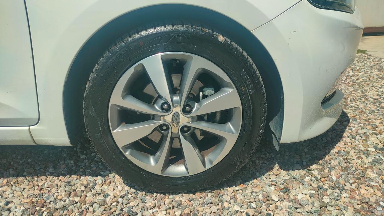 Hyundai i20 5 Porte 1.1 crdi Comfort 75cv
