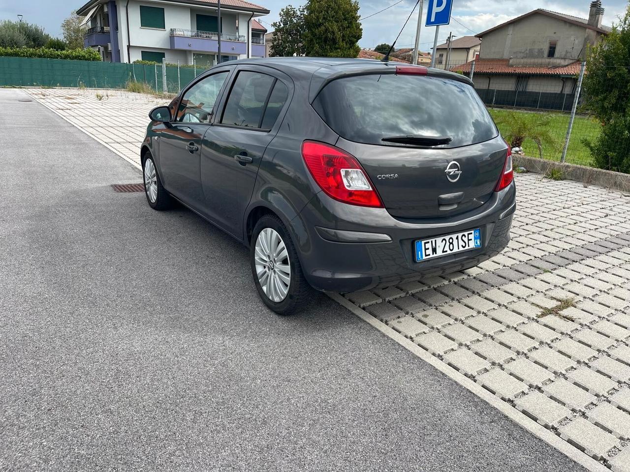 Opel Corsa 1.2 85CV 5 porte GPL-TECH Ecotec