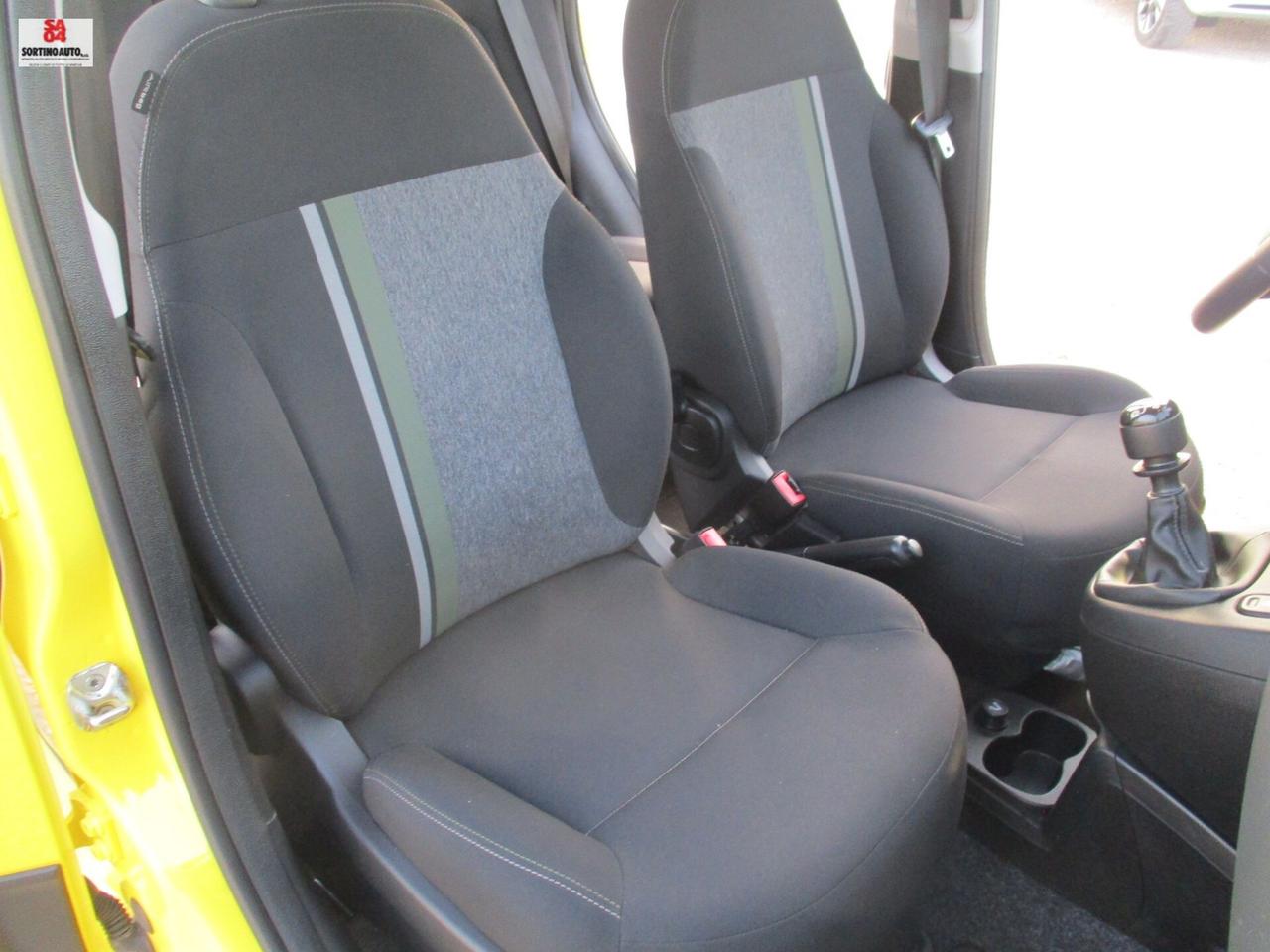 Fiat Panda 1.0 FireFly S&S Hybrid City Cross 70cv 10/2020 KM84000