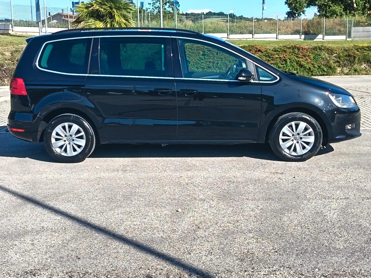 VOLKSWAGEN SHARAN 7 POSTI 2013 2.0 TDI 140CV HIGHLINE BUSINESS 7 POSTI – UNICO PROPRIETARIO – DISTRIBUZIONE FATTA