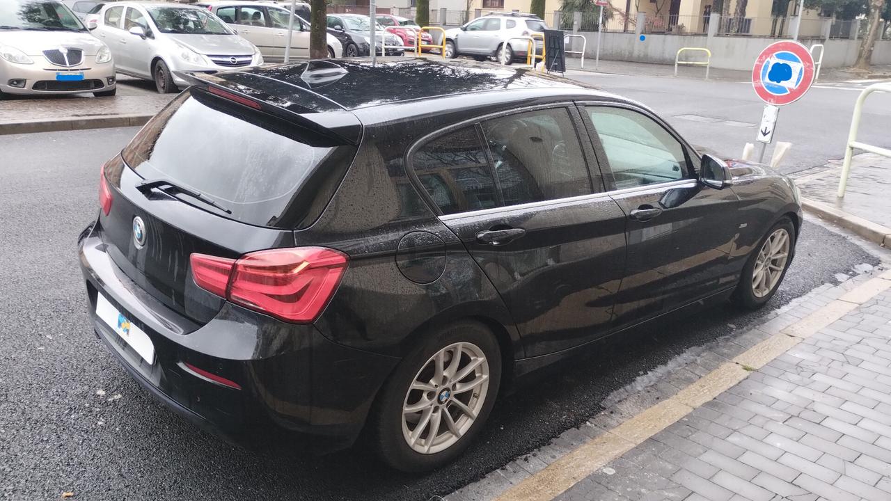 Bmw 120 120d 5p. Sport