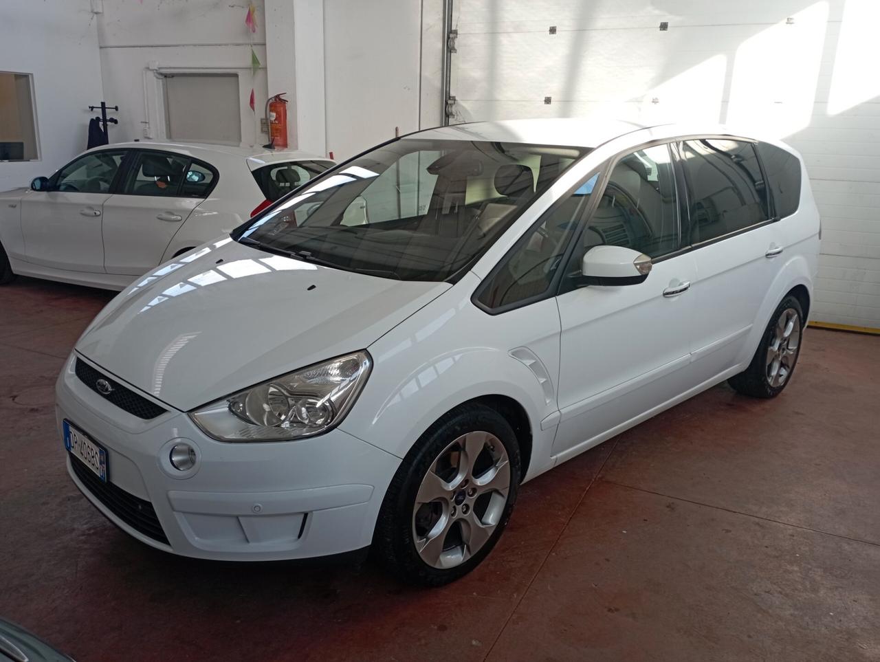 Ford S-Max 2.0 TDCi 140CV NEOPATENTATI OK