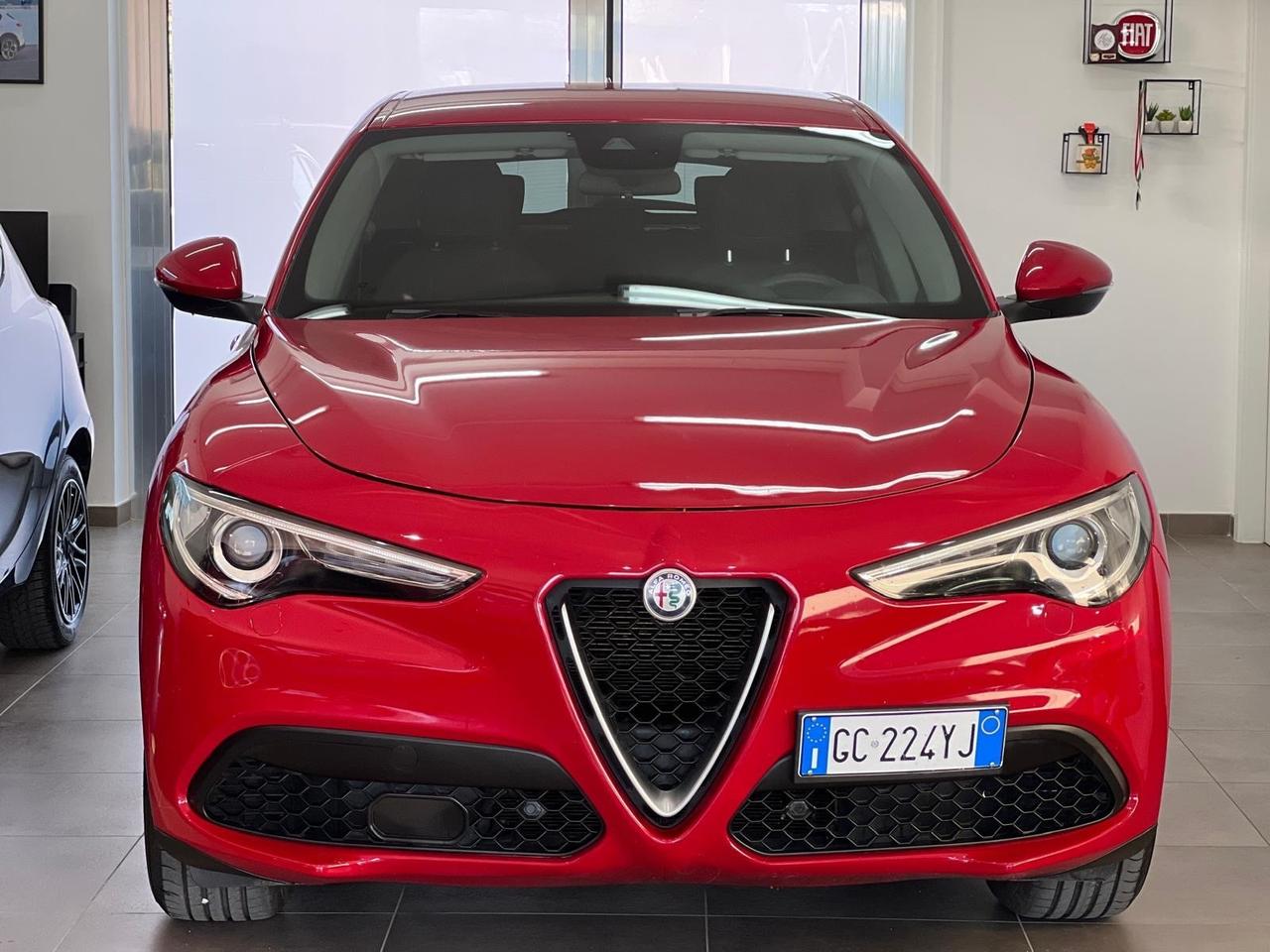 Alfa Romeo Stelvio 2.2 Turbodiesel 160 CV AT8 RWD Business