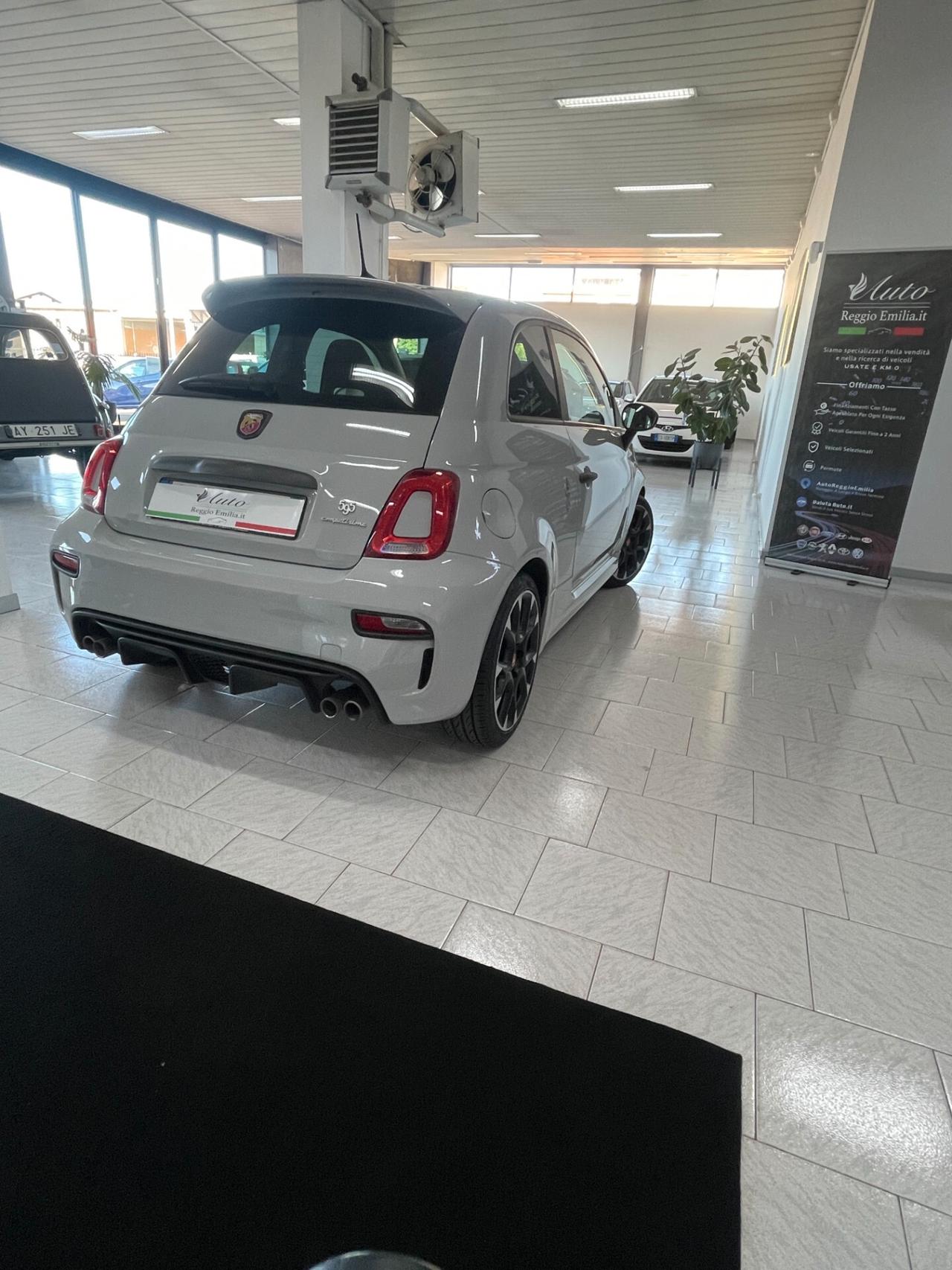 Abarth 595 1.4 Turbo T-Jet 180 CV Competizione