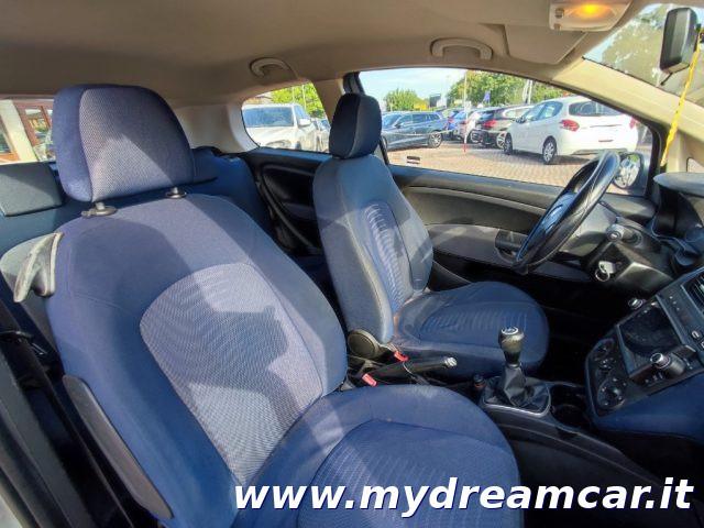 FIAT Grande Punto 1.3 MJT 75 CV 3 porte