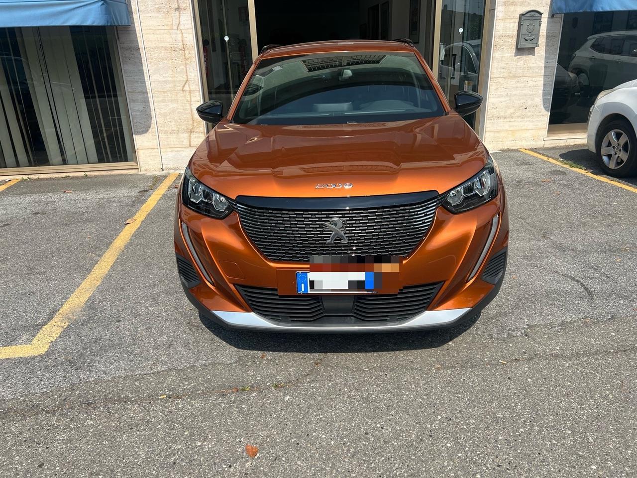 Peugeot 2008 PureTech 100 S&S Allure