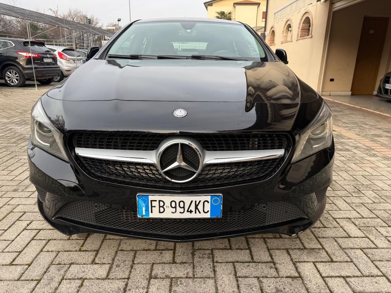 Mercedes-benz C 220 Dark night Premium