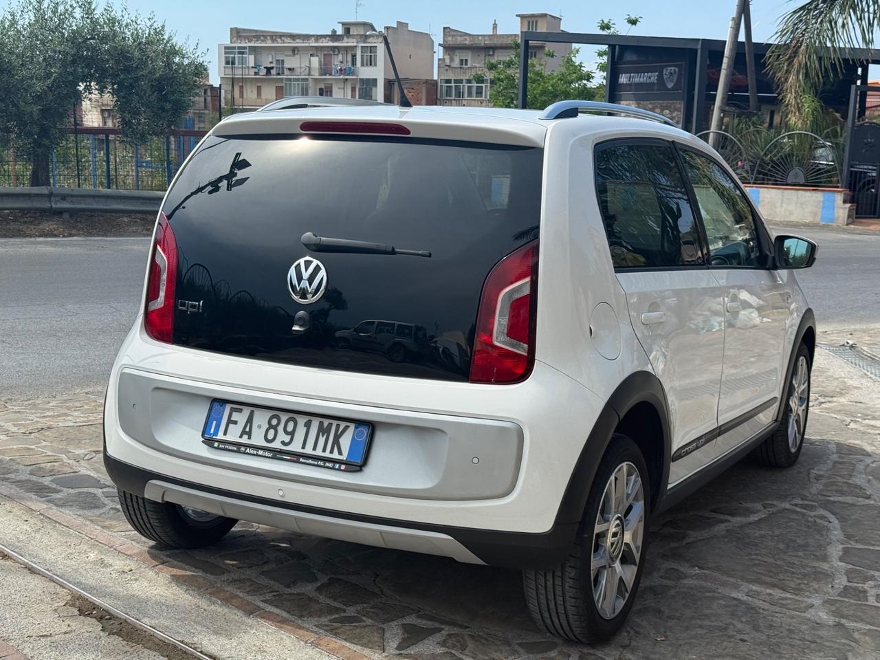 Volkswagen up! 1.0 75 CV 5p. cross