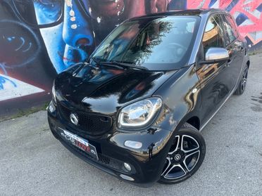 SMART FORFOUR PASSION 90CV AUT/F1/TETTO/NAVI/LED