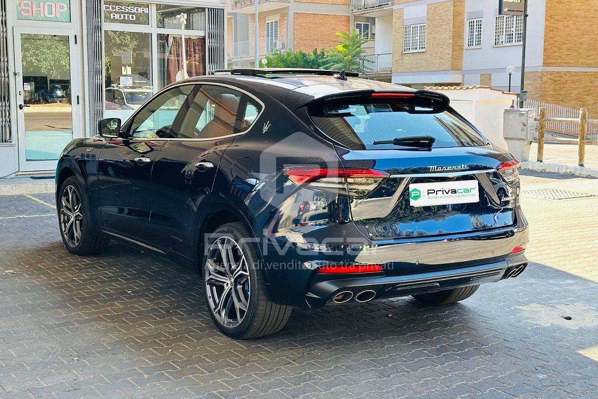 MASERATI Levante MHEV 330 CV AWD GT