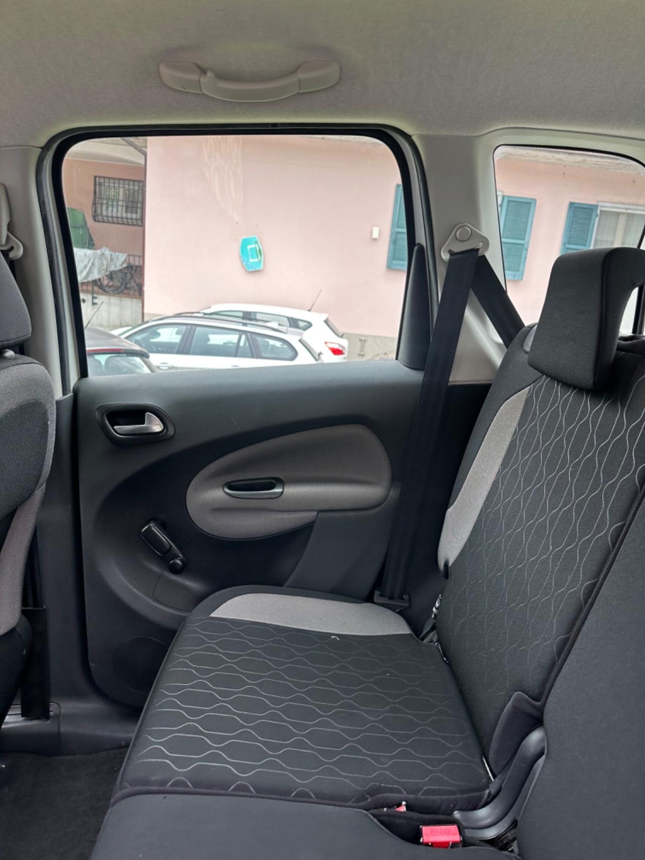 Citroen C3 PICASSO 1.6 HDi EXCLUSIVE KMCERT UNICOPR