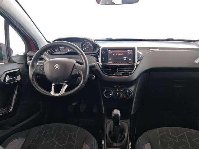 Peugeot 2008 BlueHDi 100 S&S Signature