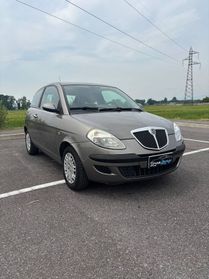 Lancia Ypsilon CINGHIA + FRIZIONE FATTI -NEOP. 1.2 Oro