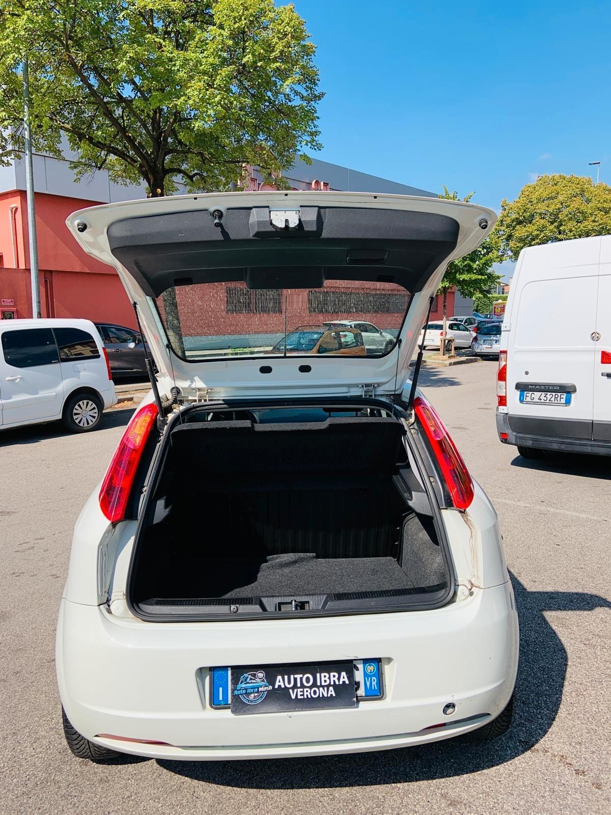 Fiat Grande Punto 1.4 3 porte Active Natural Power