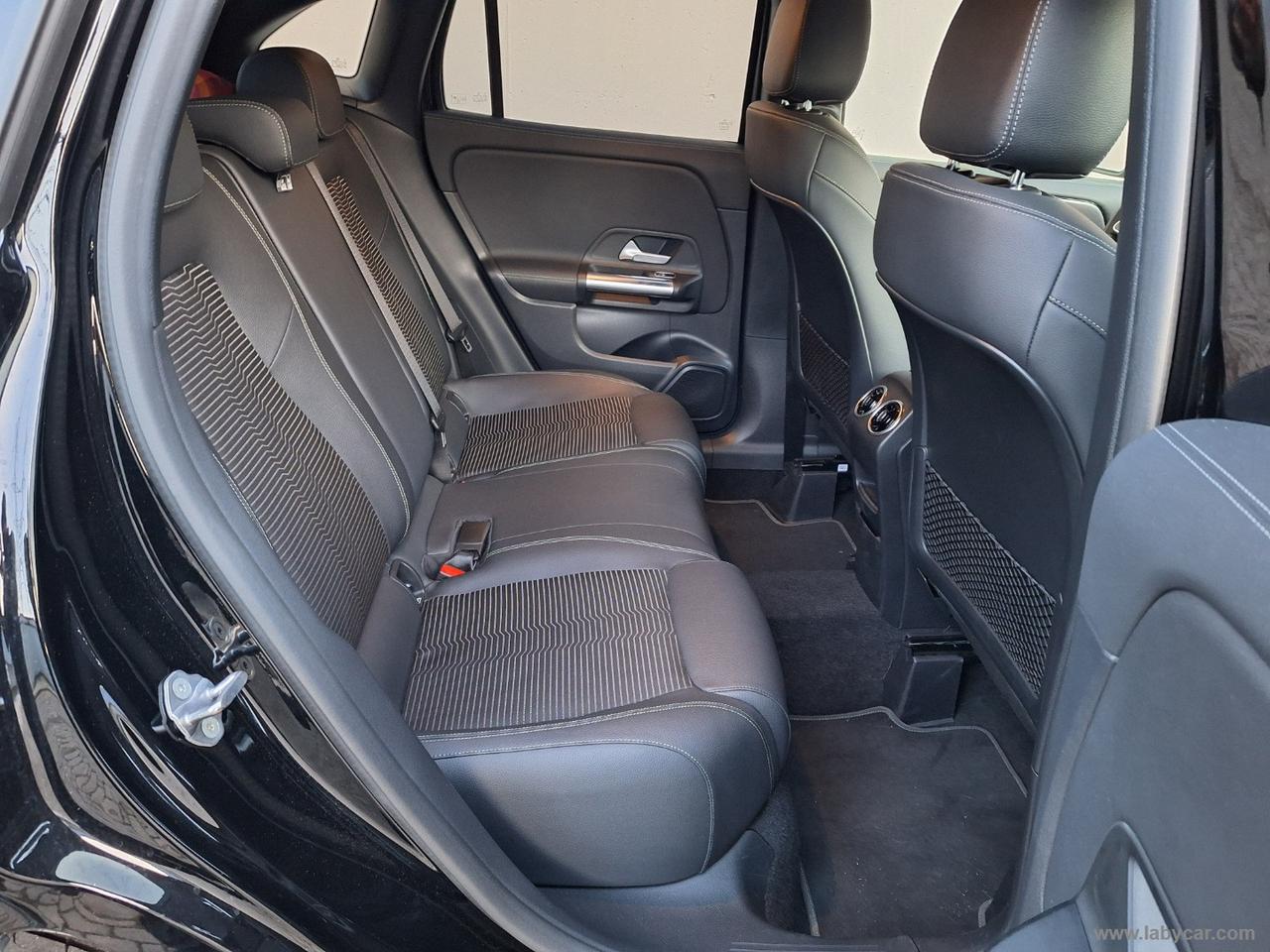 MERCEDES-BENZ GLA 200 d Automatic 4Matic UNICOPROP.