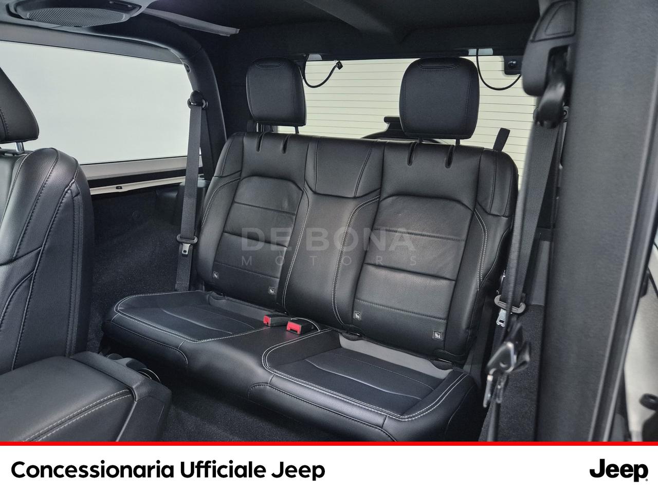 Jeep Wrangler 2.2 mjt ii sahara auto