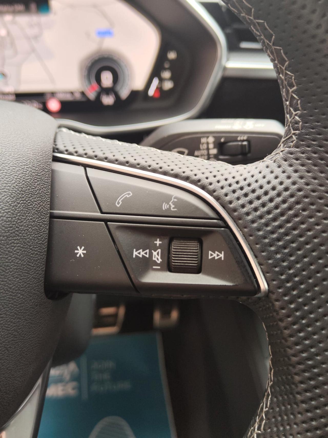 Audi Q3 SPB 35 2.0 150CV Identity Black 2025 IVA