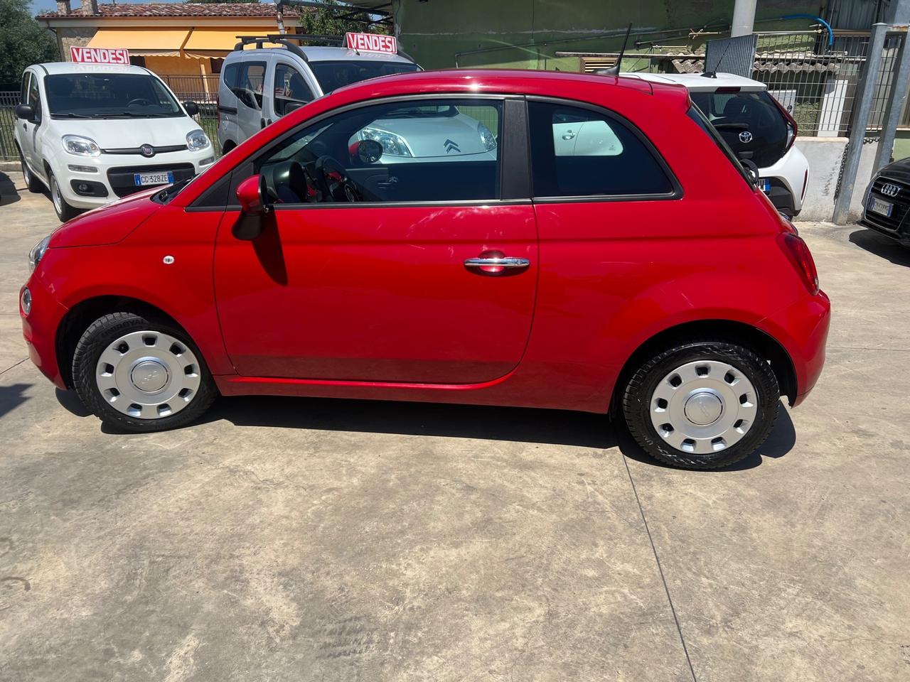 Fiat 500 1.0 Hybrid Red