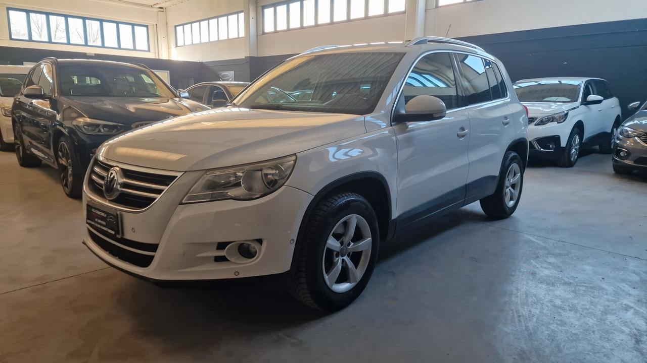 Volkswagen Tiguan 2.0 TDI DPF 4MOTION Sport & Style