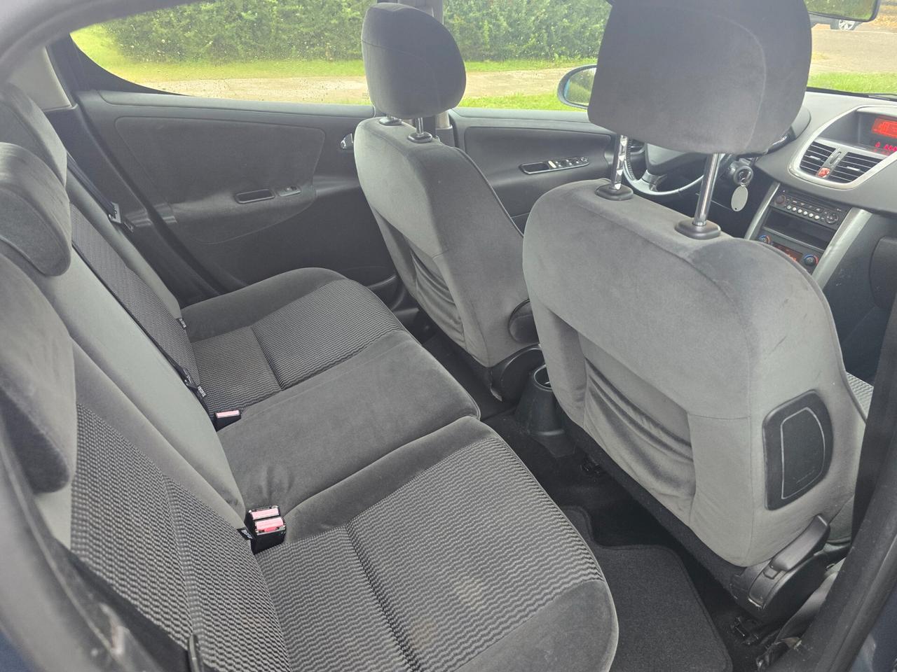 PEUGEOT 207 1.4 "OK PER NEOPATENTATI"