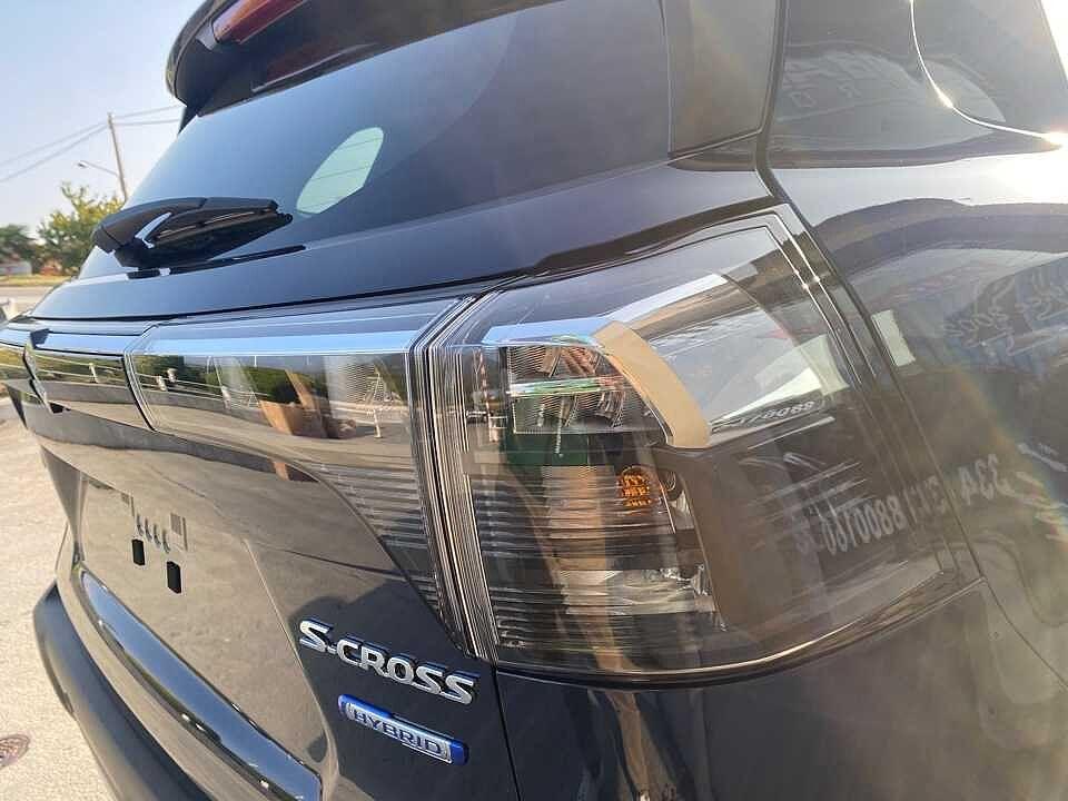 Suzuki S-Cross 1.4 Hybrid Top