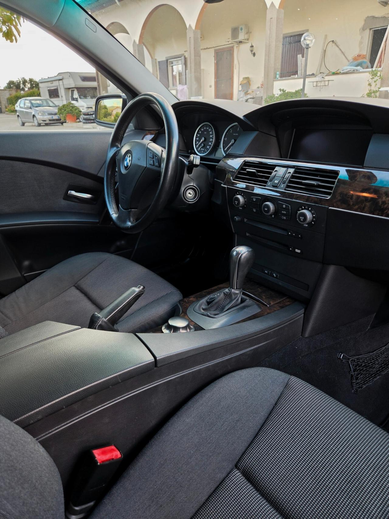 BMW 530d 3.0 218 CV Automatica – 2004 – Unipro