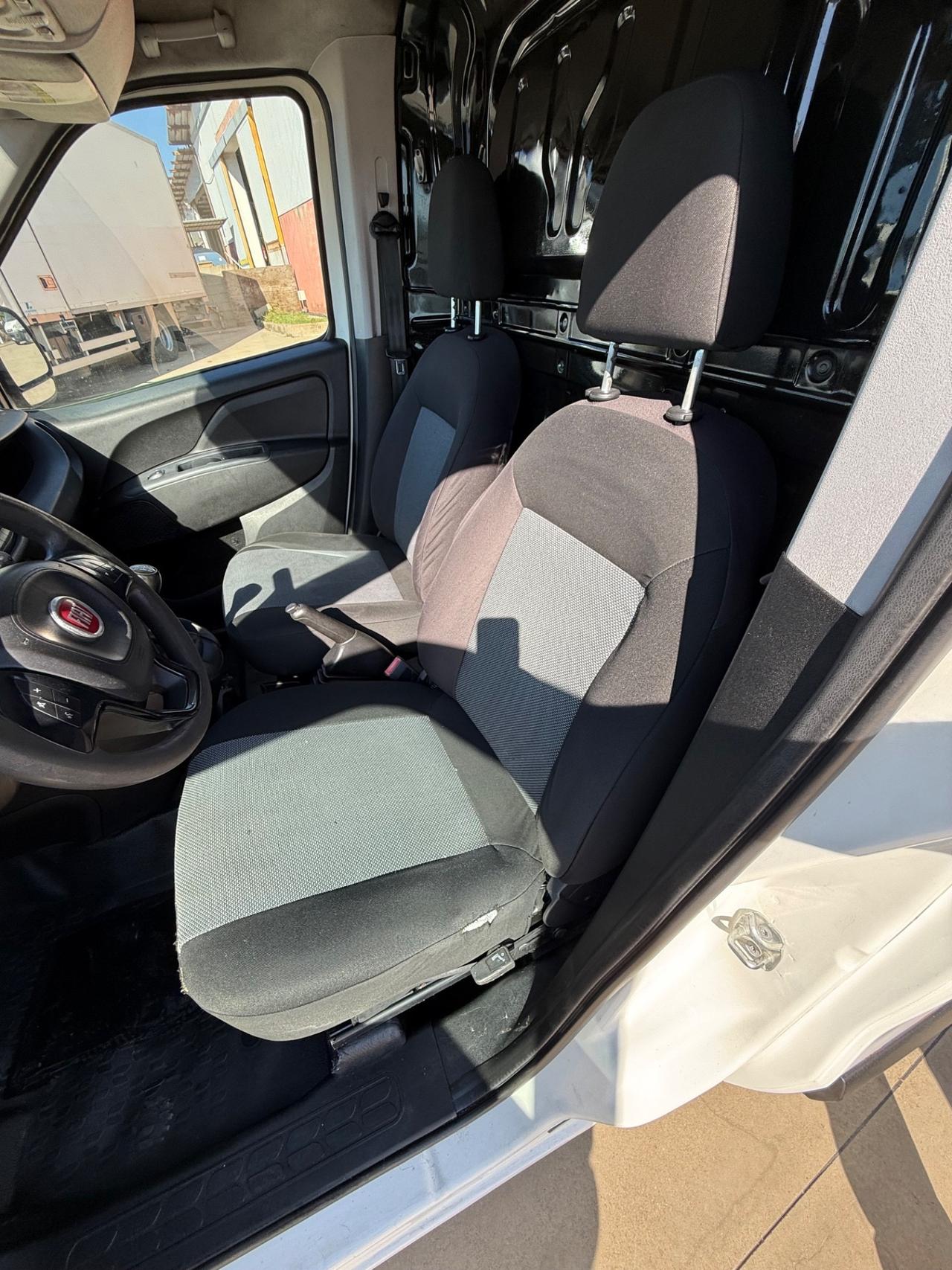 Fiat Dobló 1.3 Mjt 95cv