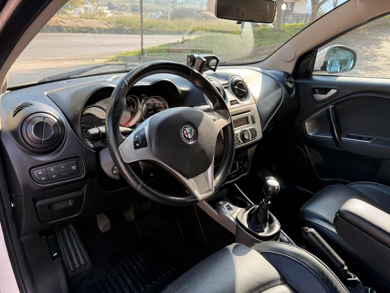 Alfa Romeo MiTo 1.6 JTDm 16V Distinctive Sport Pack