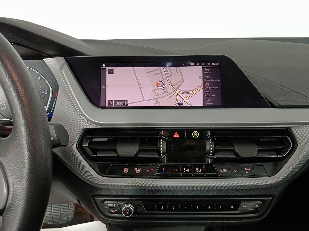 BMW Serie 1 F40 - 116d Msport Exterior auto