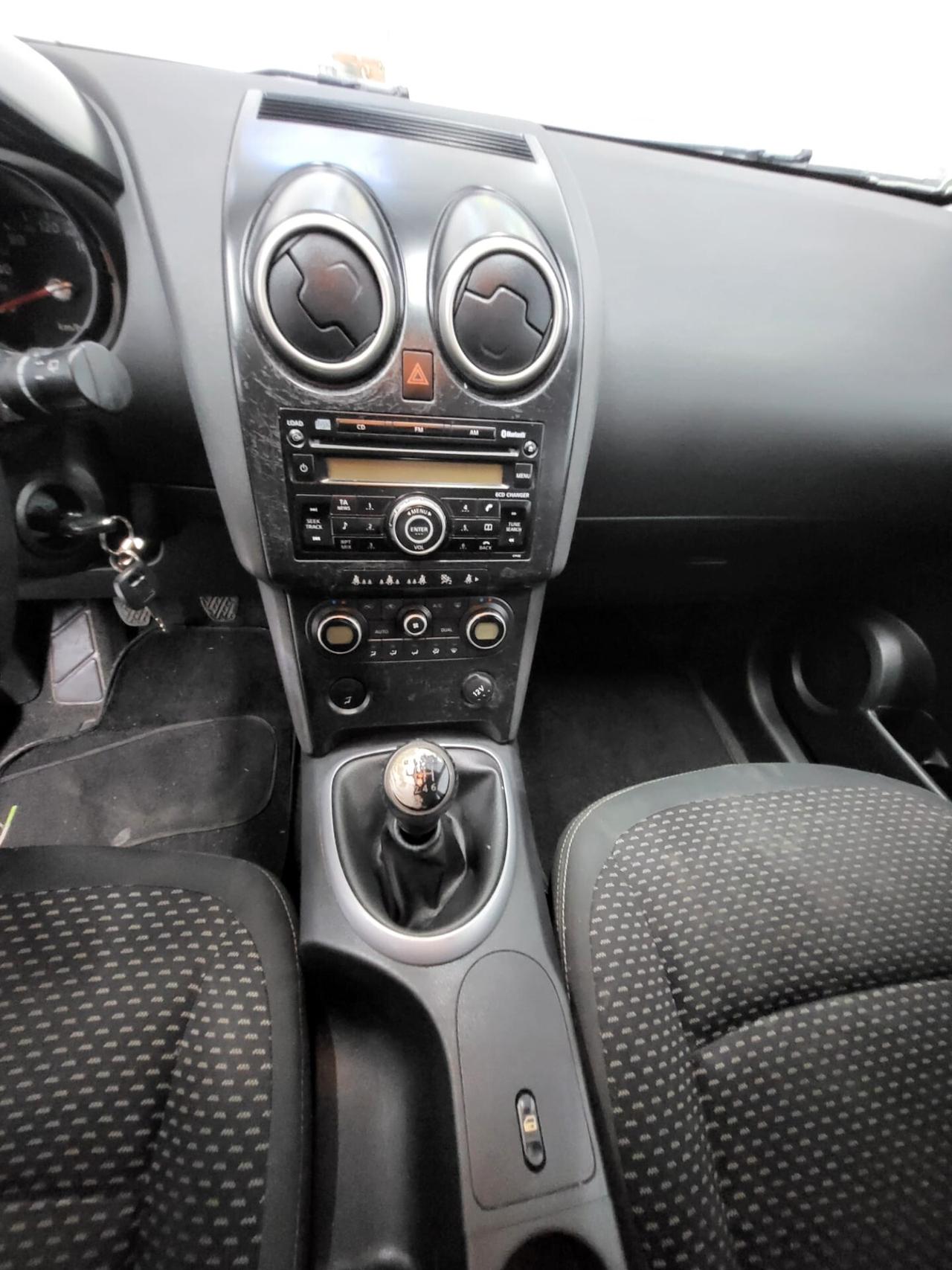 Nissan Qashqai 2.0 dCi DPF Tekna