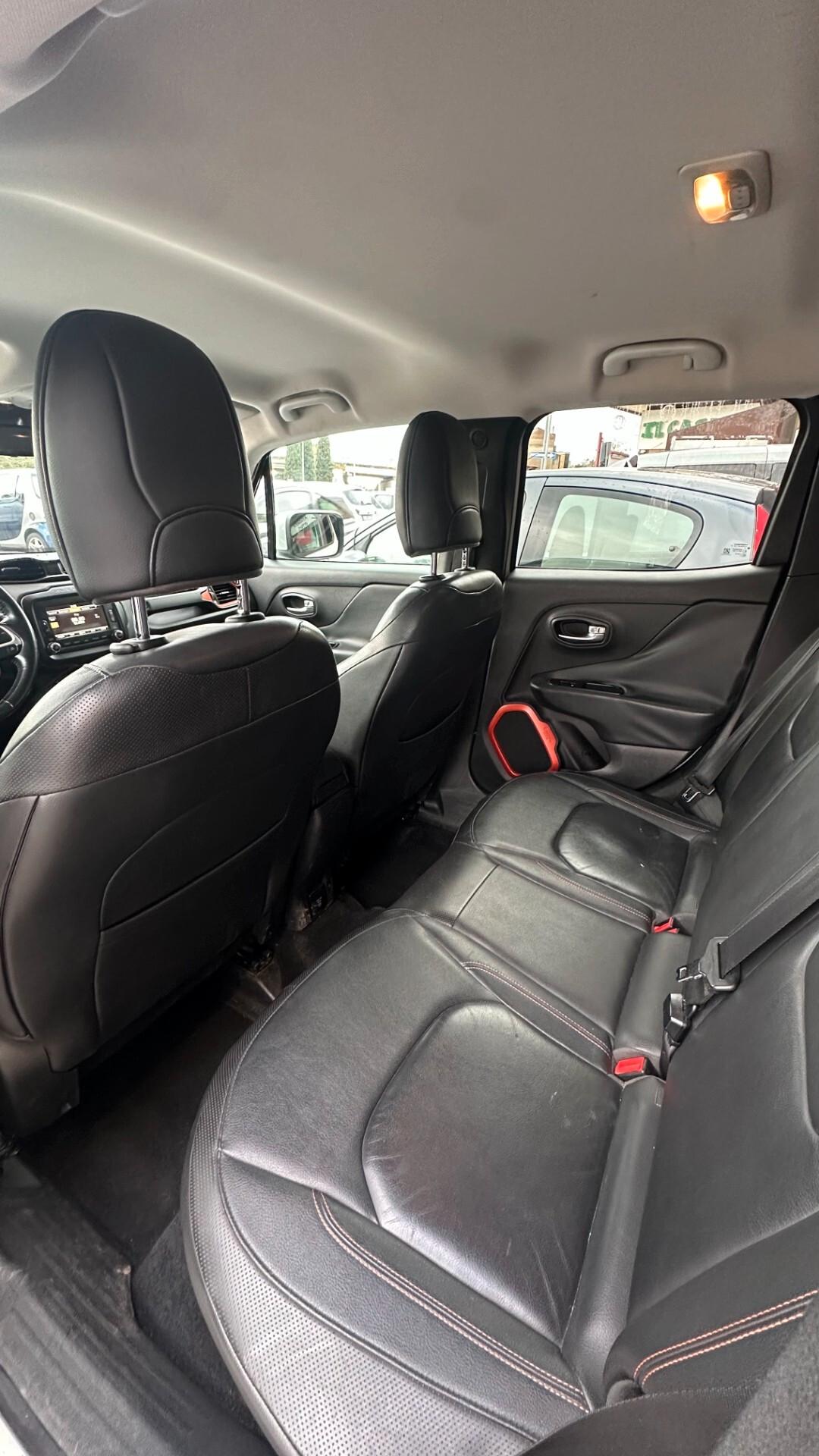 Jeep Renegade 1.6 Mjt 120 CV Opening Edition