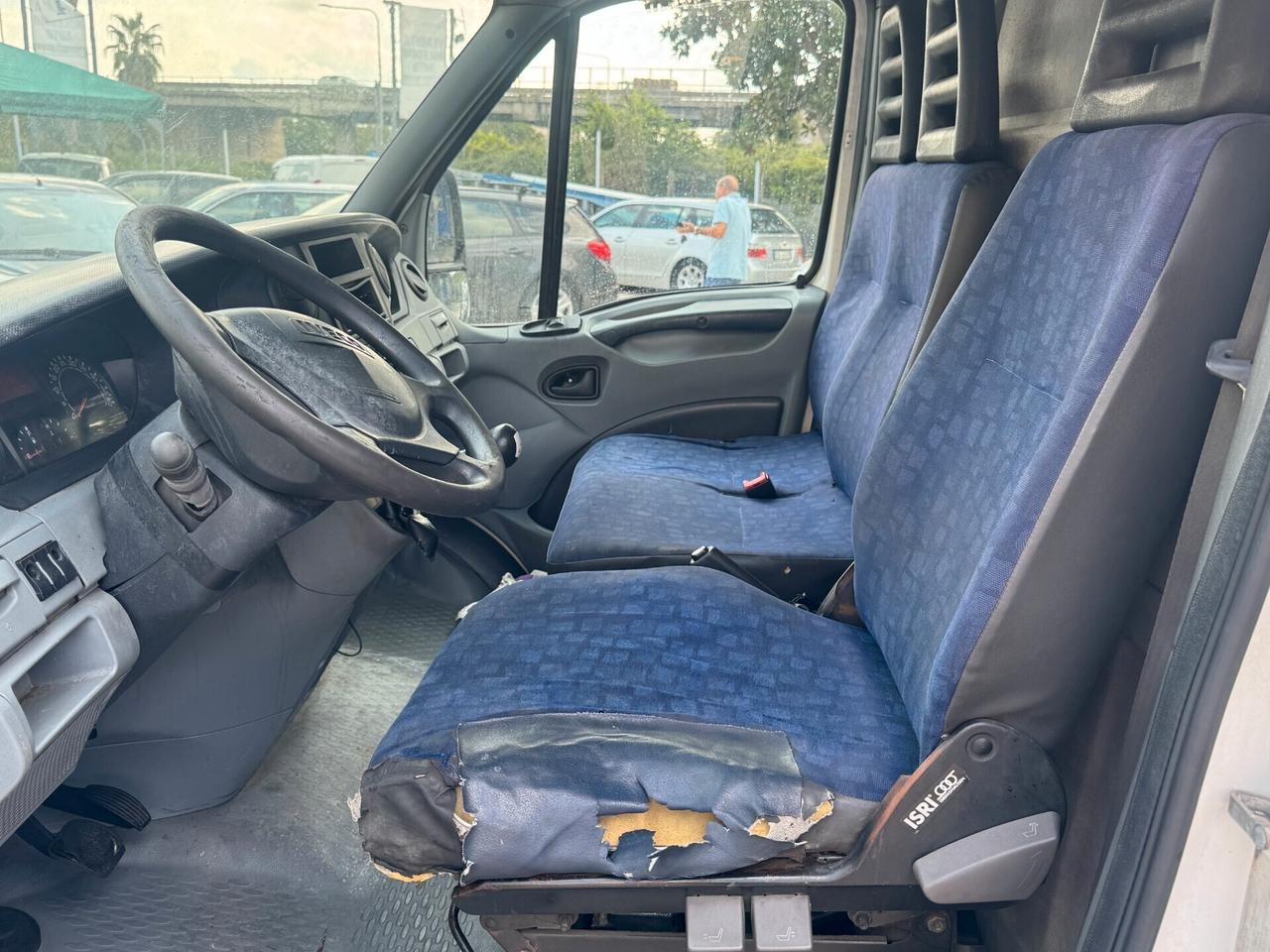 IVECO DAILY 2.3 DIESEL TETTO ALTO PASSO MEDIO 2009