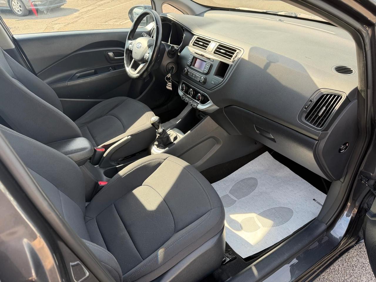 Kia Rio 1.2 CVVT (BENZ) 84CV ACTIVE UNIPRO 2015