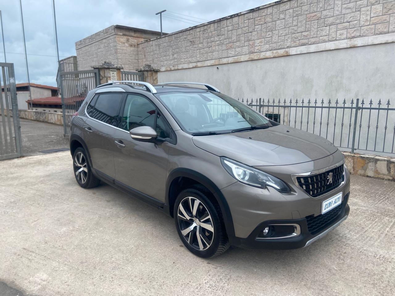 Peugeot 2008 BlueHDi 120 S&S Crossway Tetto Panoramico!