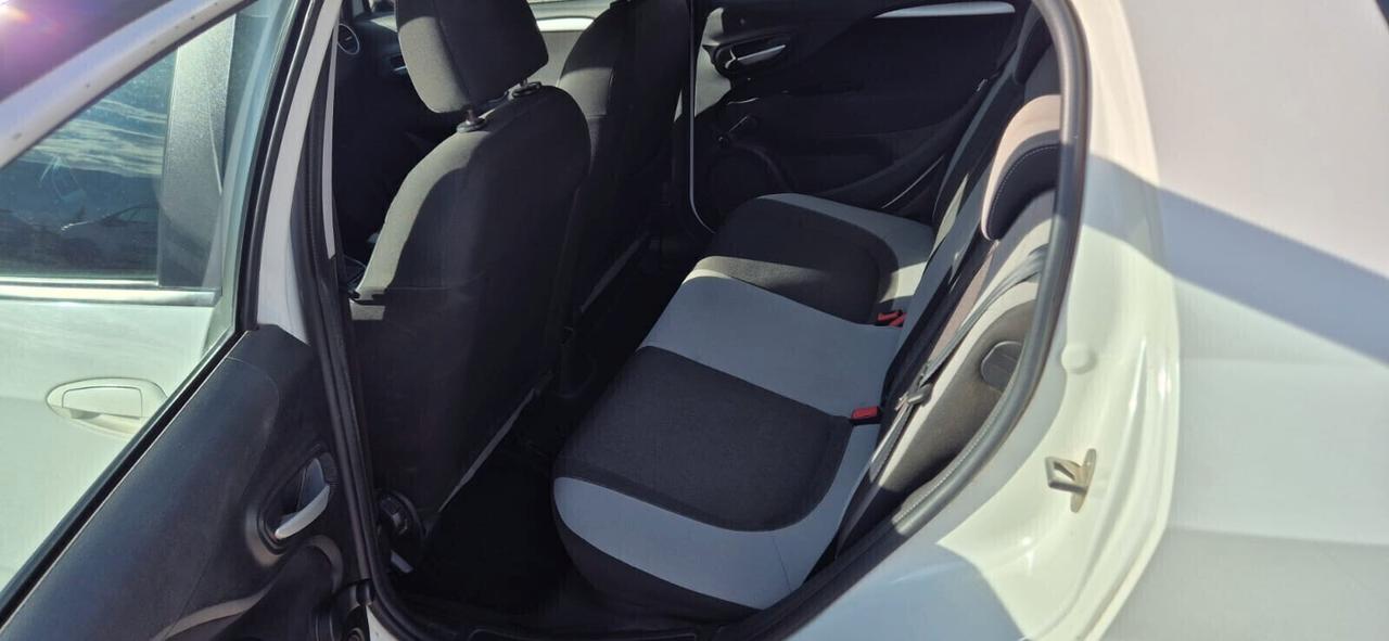 Fiat Punto 1.3 MJT II 75 CV 5 porte Easy - 2012