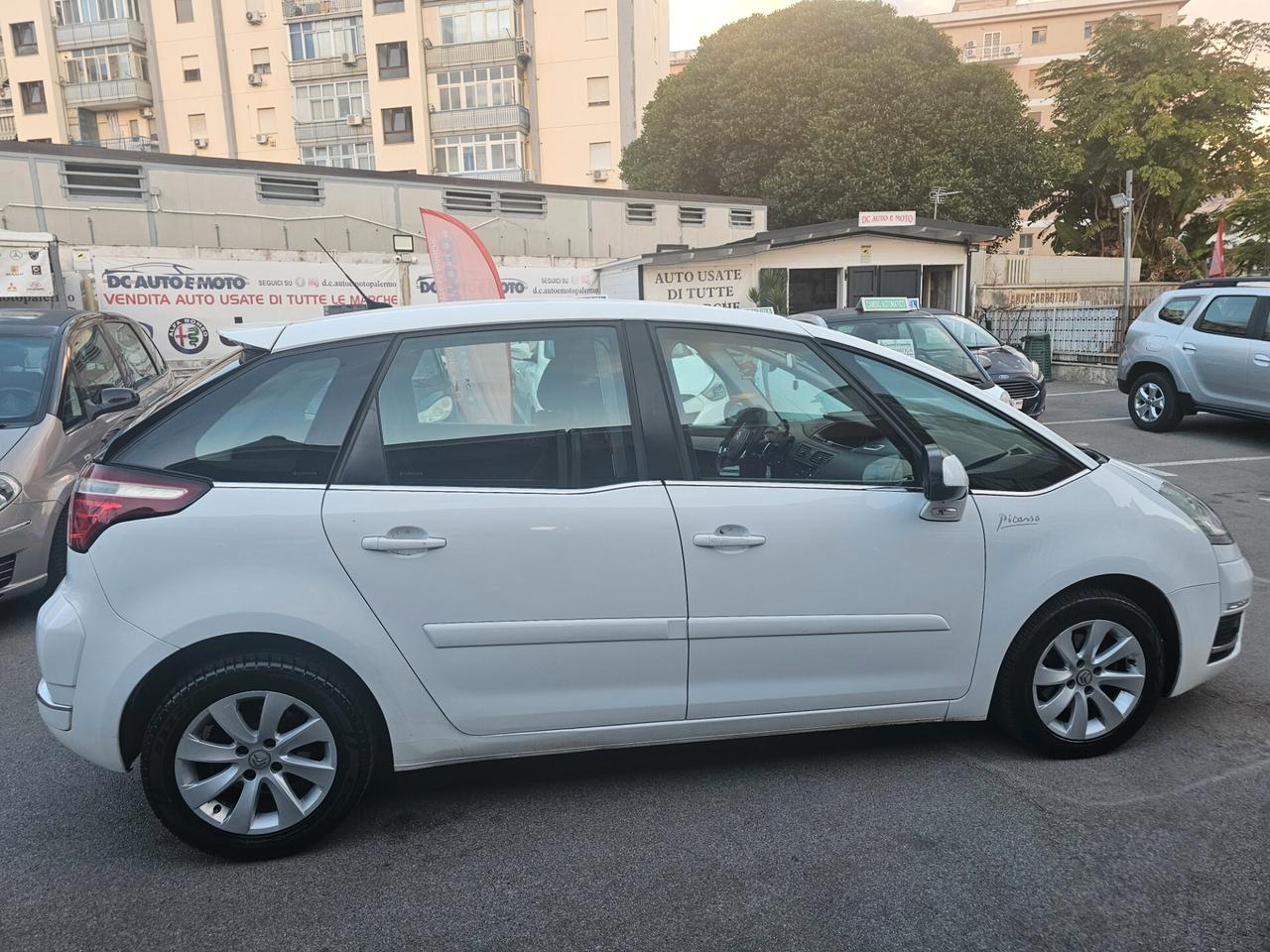 Citroen C4 Picasso 1.6 HDi 112CV..Automatica.2013