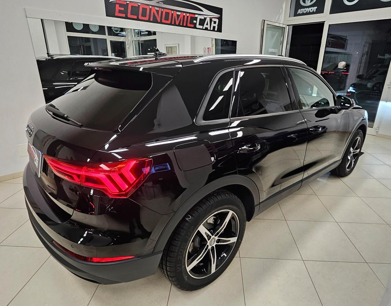 Audi Q3 35 TDI S tronic Business Advanced KM 123000