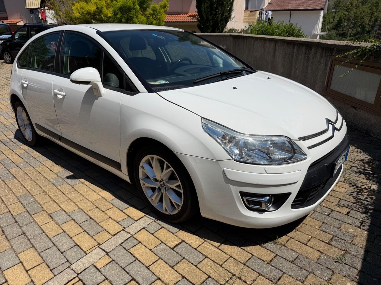 Citroen C4 1.6 16V VTi 120CV NEOPATETATI