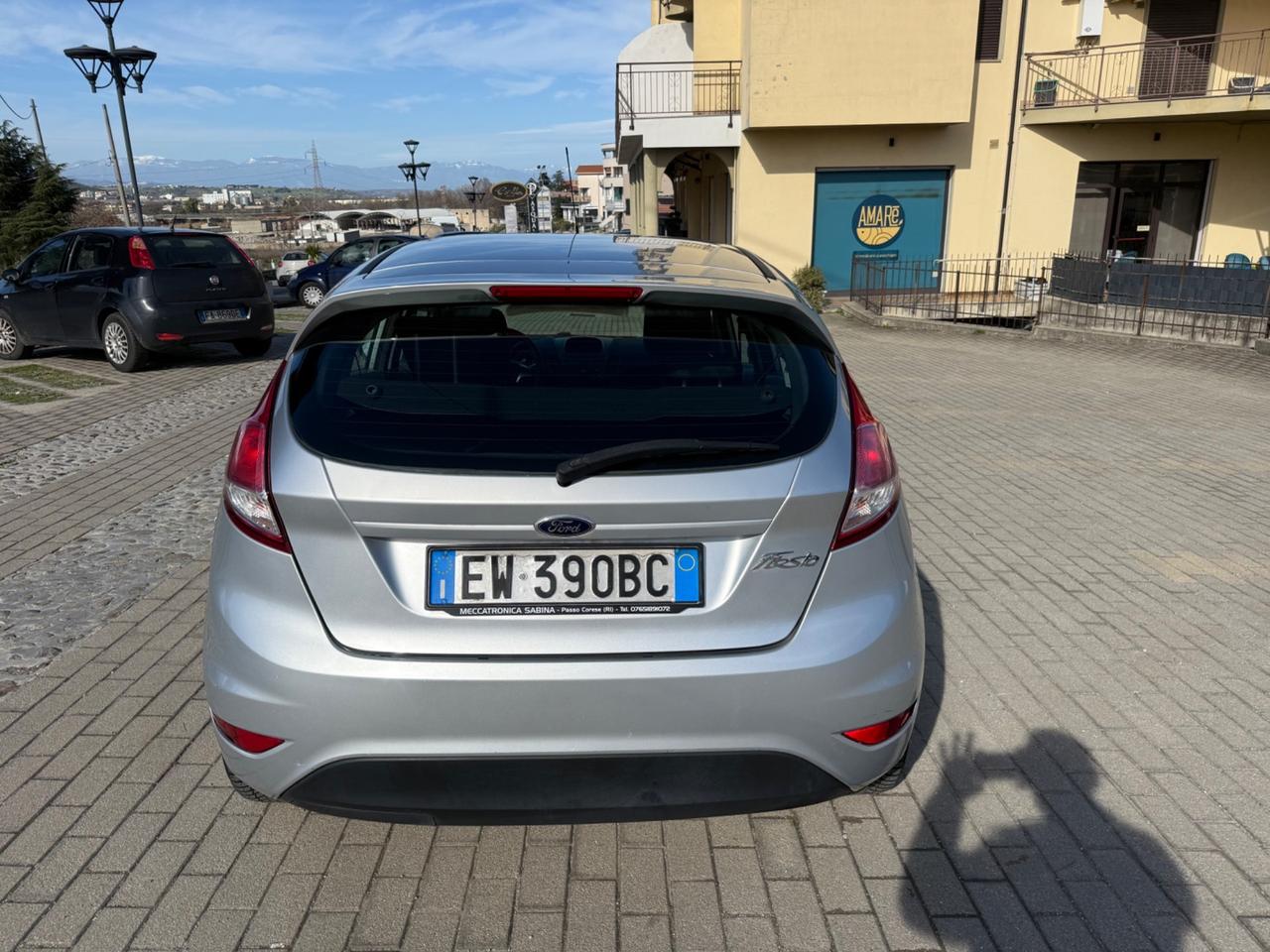 Ford Fiesta 1.5 TDCi 75CV 5 porte Titanium