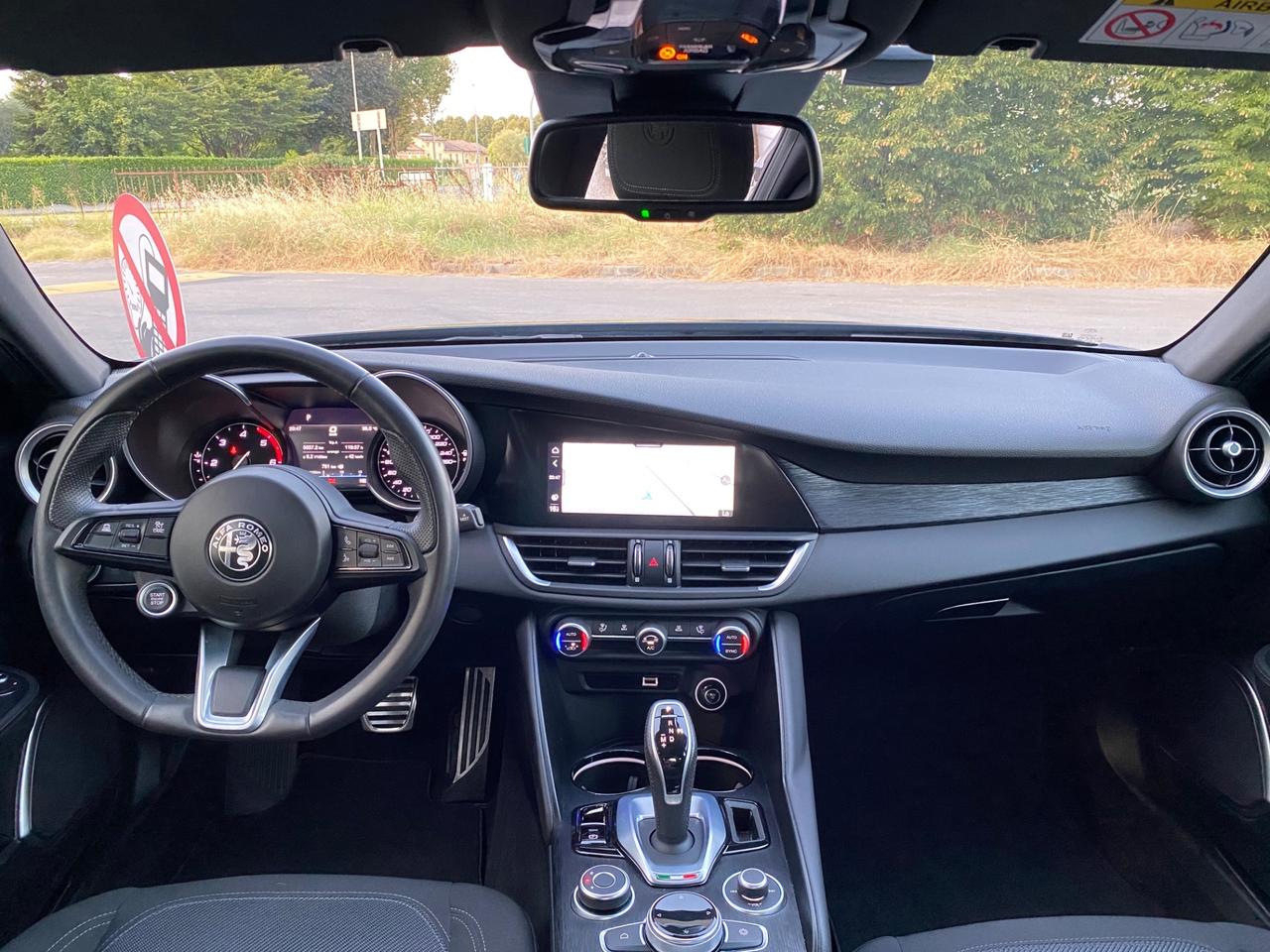 Alfa Romeo Giulia 2.2 Turbodiesel 190 CV AT8 Super Business
