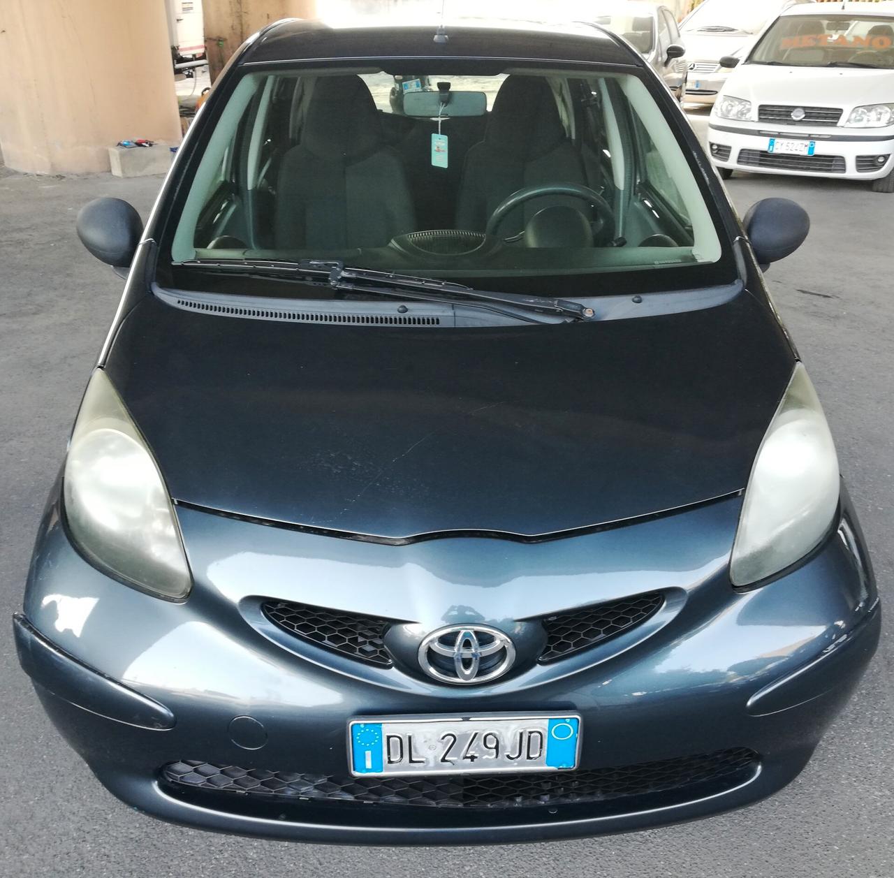 Toyota Aygo 1.0 12V VVT-i 5 porte