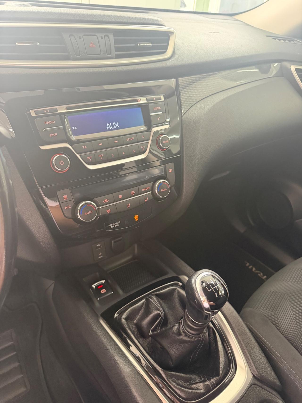 Nissan X-Trail 1.6 dCi 2WD Tekna FINZIABILE