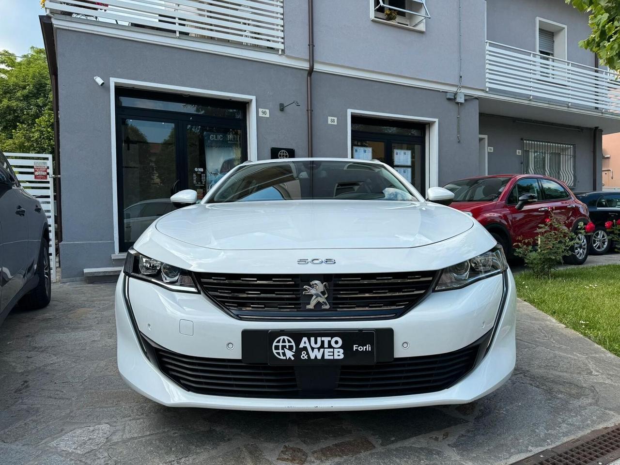 PEUGEOT 508 BlueHDi 130 S&SEAT8 ALLURE NEOPAT