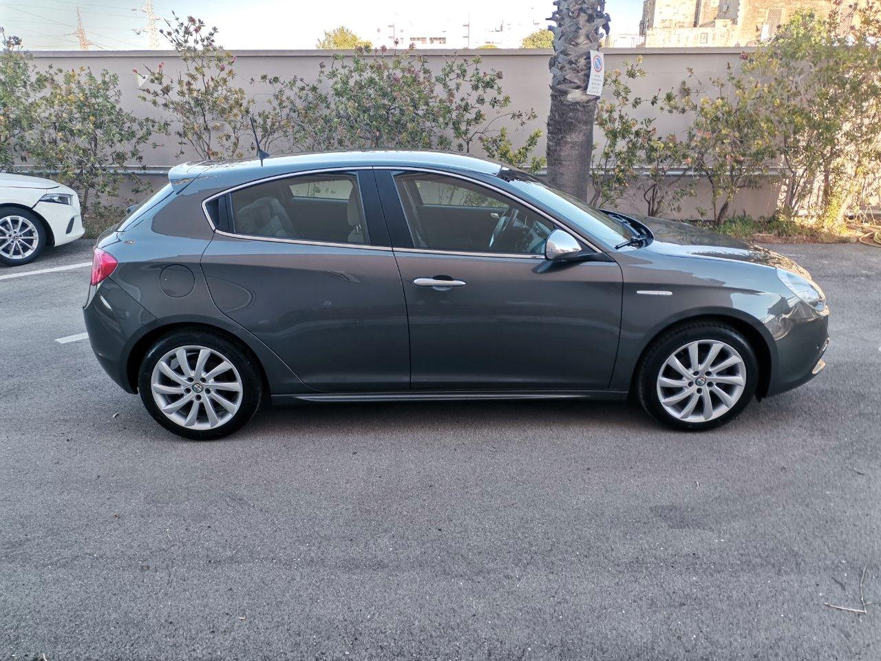 Alfa Romeo Giulietta 1.6 jtdm(2) Distinctive