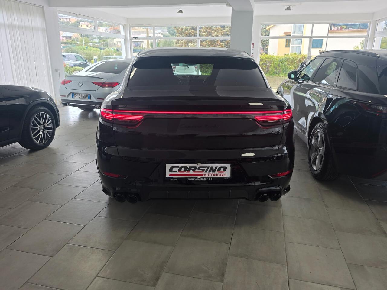 Porsche Cayenne Coupé 4.0 V8 Turbo 550 cv