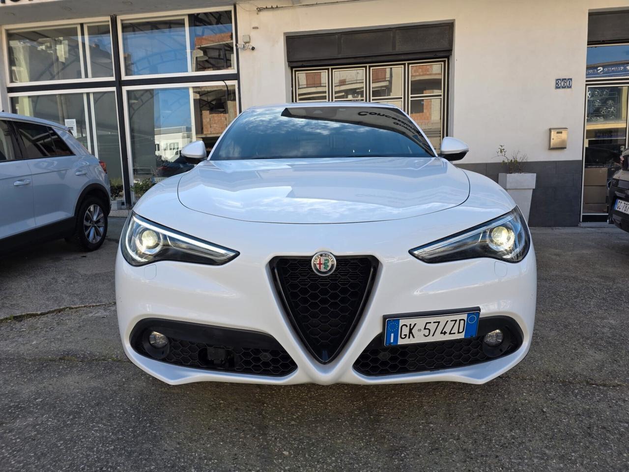 Alfa Romeo Stelvio 2.2D 190 CV AT8 Q4 GARANZIA 24 MESI